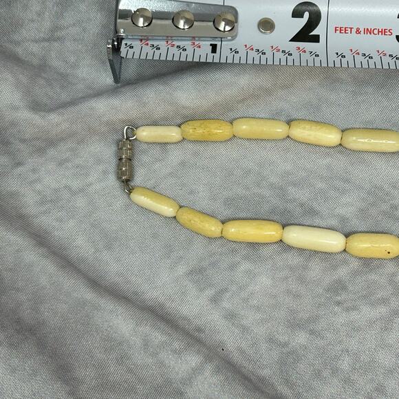 Vintage Necklace Costume Jewelry Boho Carved Bone Shell Beads Camels 15" Ethnic - Picture 4 of 6